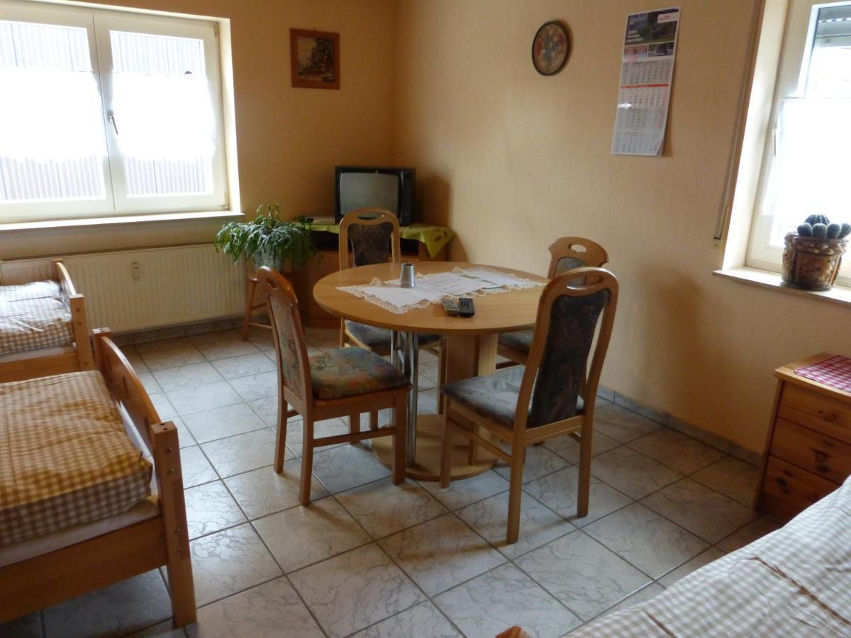 Ferienwohnung Wendt Wersau エクステリア 写真